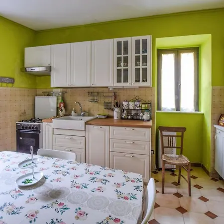 Ferienhaus 2 Bedroom Stunning In Borgia