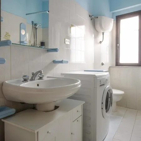 Σπίτι διακοπών 2 Bedroom Stunning In *
